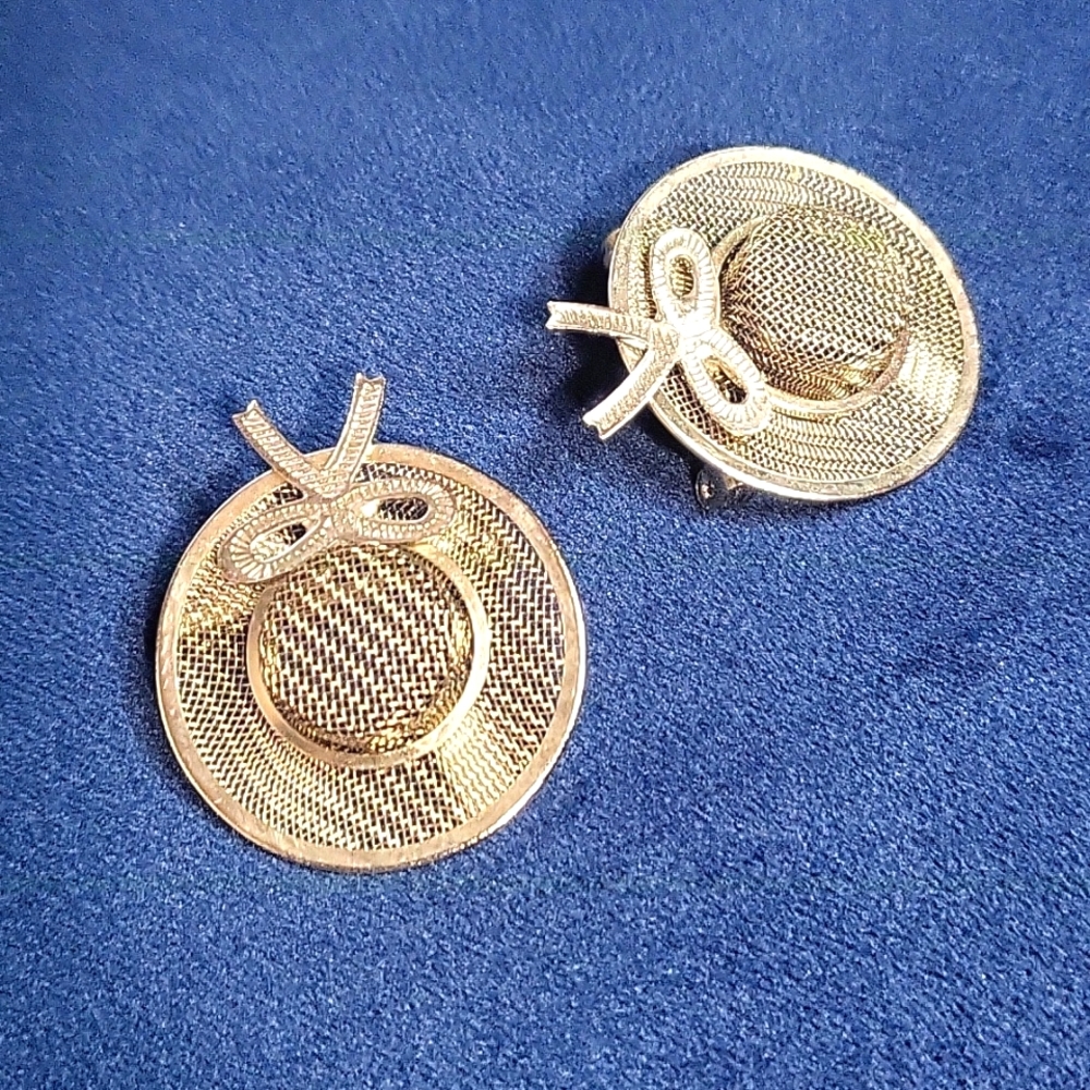 Vintage Minature  Silvertone Metal Hat Pins